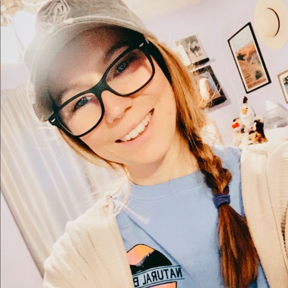 little_lauraaa